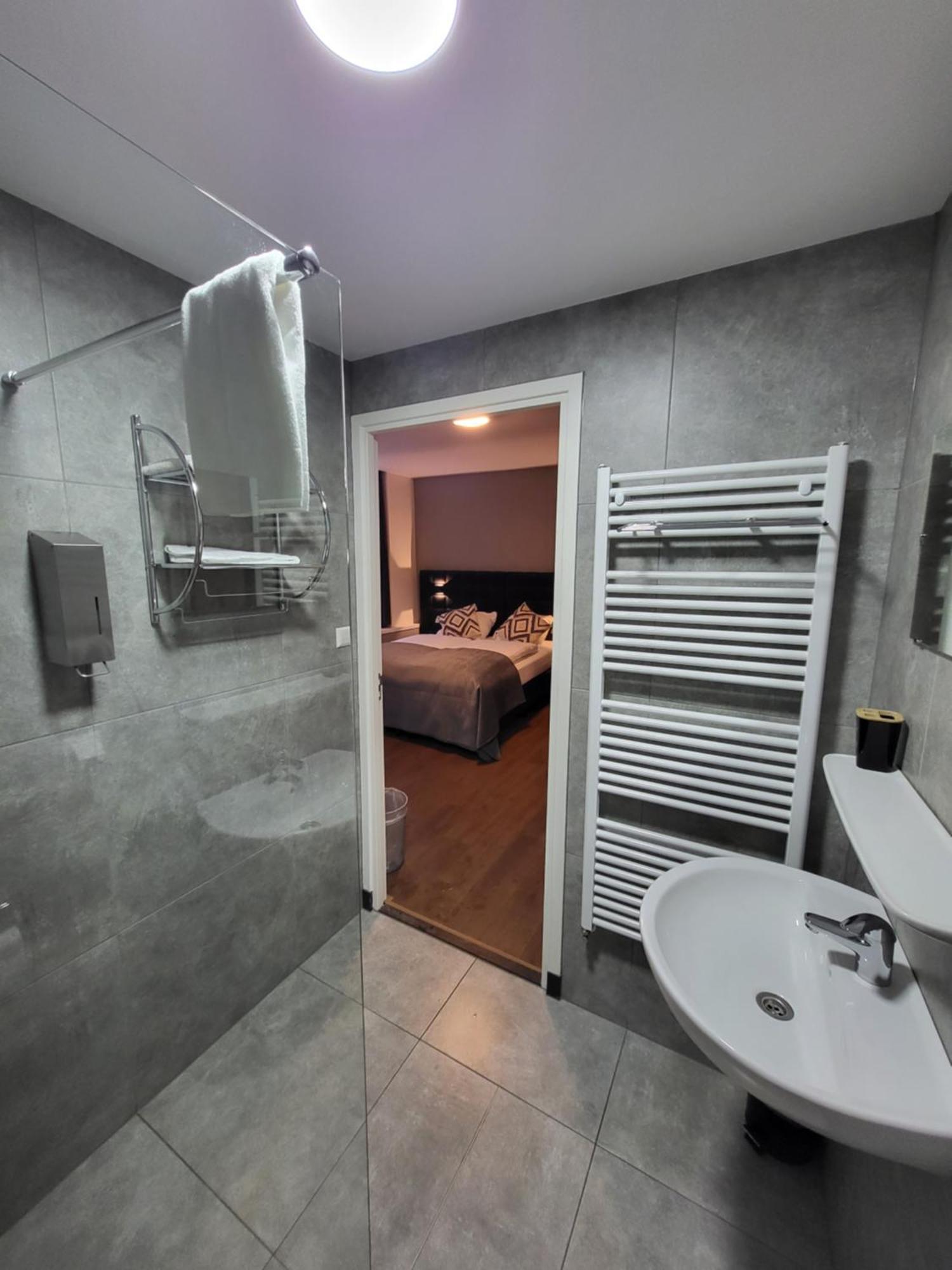 Hotel Broer & Zus Den Haag Ngoại thất bức ảnh